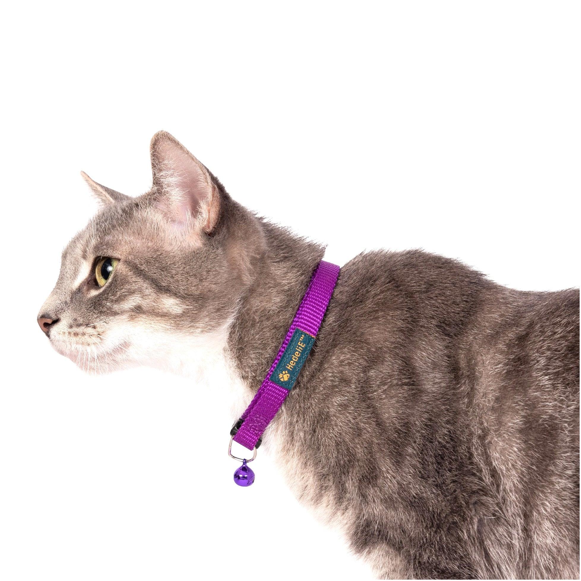 8-color Nylon Cat Collar Set (8 Pack) HedeliE 8-color Nylon Cat Collar Set (8 Pack) HedeliE